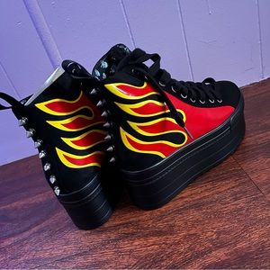 Lamoda dolls kill flame platforms